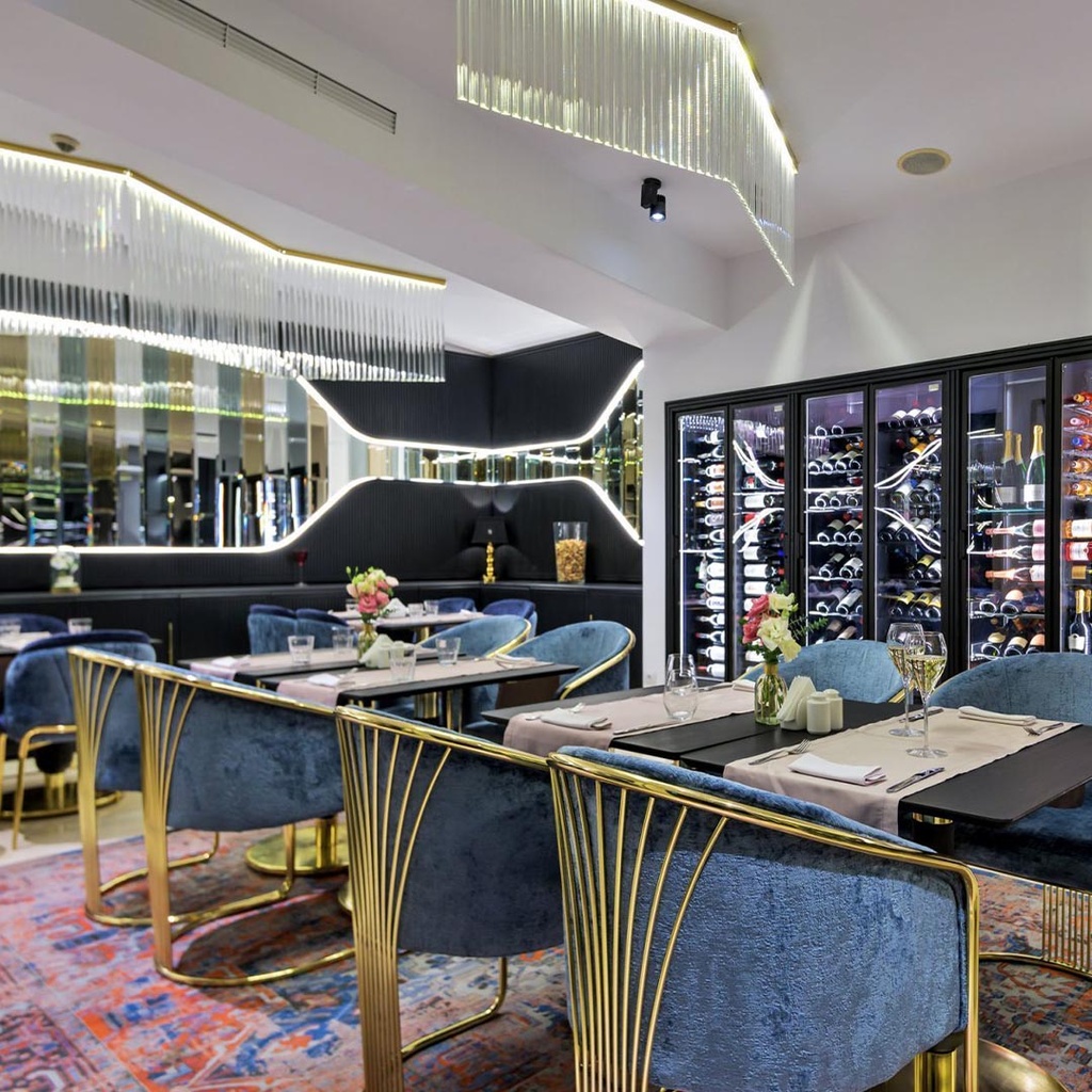 صندلی غذاخوری سزار(مدرنیکا)