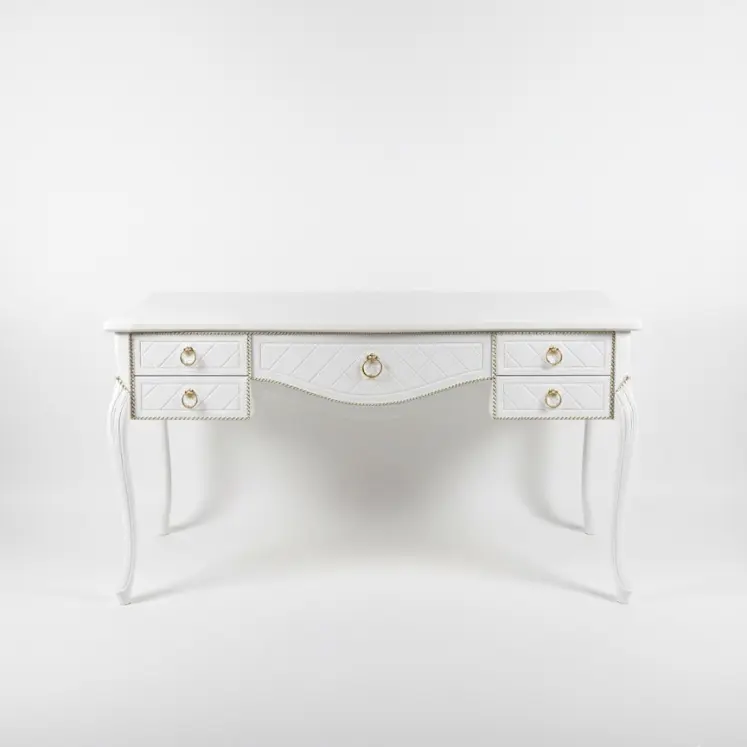 میز مدیریت ثم آهویی ۲.webp