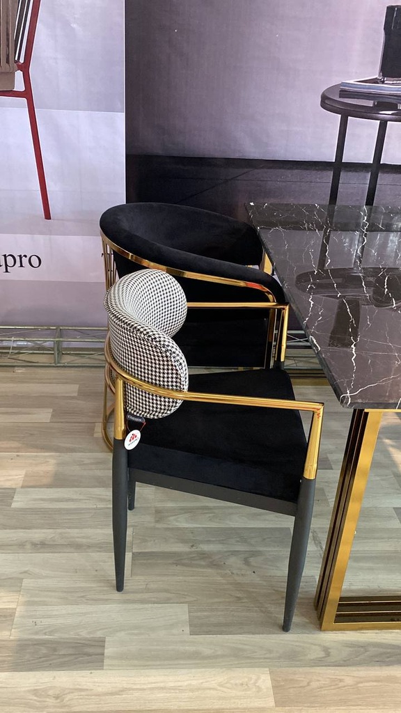 صندلی غذاخوری رونیز