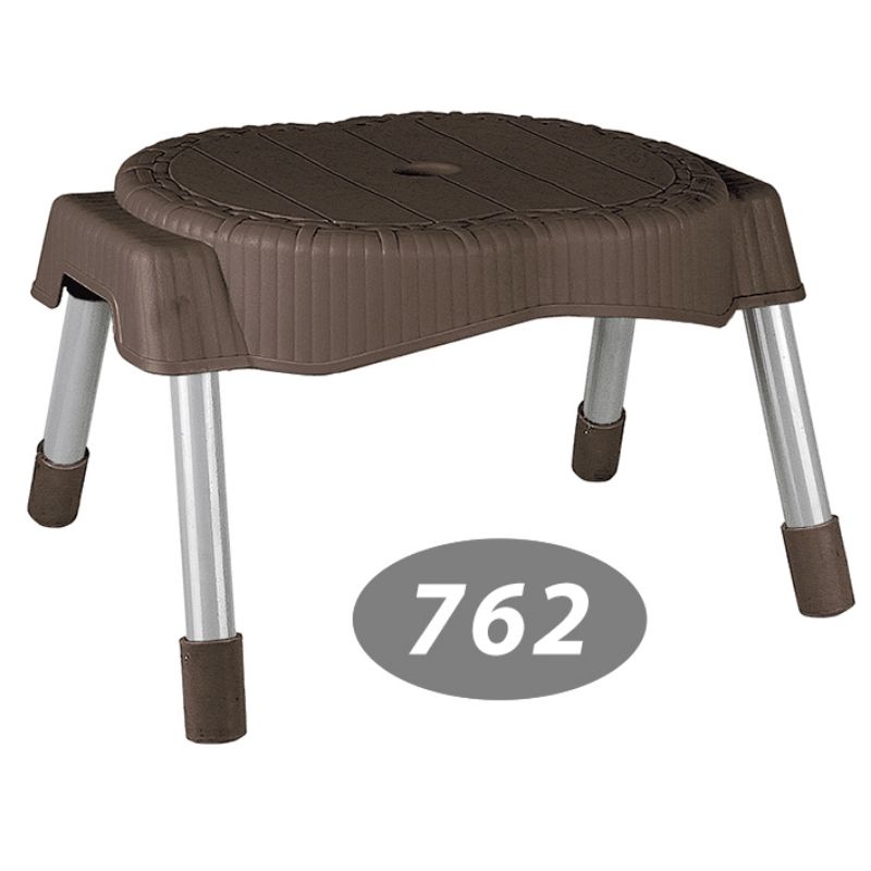 چهار پایه حصیری پایه فلزی کوتاه 762